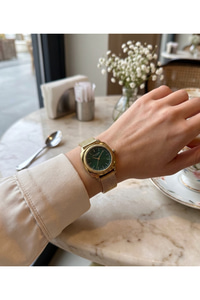 London Kadın Saati 26mm Yeşil Kadran Gold Hasır Çelik Kordon 3 ATM Quartz