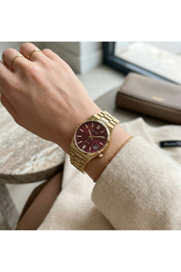 Milano 34 mm Kadın Saat Kırmızı Kadran Gold Çelik Kordon Takvimli Şık Model
