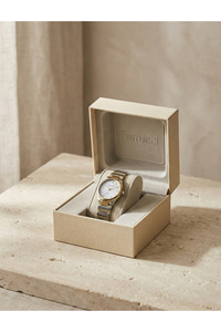 Milano Kadın Kol Saati Çift Renk Çelik Kadran 26-30 mm Quartz