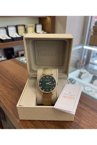 Milano Yeni Sezon Kadın Saat 36mm Gold Çelik Kordon Yeşil Taşlı Kadran Quartz