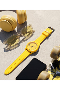 San Diego 39mm Unisex Sarı Silikon Kordon Saat – Enerjik Teenage Stil Spor Kol Saati