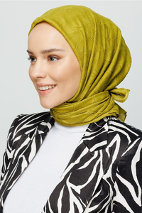 Zeytin Yeşili Piliseli Bambu Eşarp