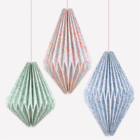 Meri MeriMeri Meri - Meri Meri x Liberty Origami Lantern Decorations - Meri Meri x Liberty Origami Fener Asılan Süsler - 3 Adet299553