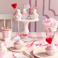 Meri MeriMeri Meri - Valentine’s Cupcake Kit - Sevgi Cupcake Kit - 24'lü218053