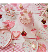 Meri MeriMeri Meri - Valentine's Heart Die Cut Plates - Desenli Kalp Tabak - 8'li218035