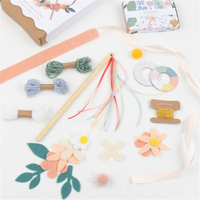 Meri Meri - Diy Headband & Wand - Çiçekli Baş Süsü & Değnek El İşi Seti Tokalar ve Taçlar