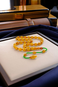 Master Veyis Uygur Üst Düzey Koleksiyonluk Eski Osmanlı Sıkma Kehribar Tesbih (Antique Faturan Amber Beads فاتوران عنبر خرز عتيق)