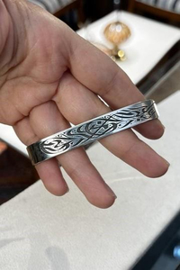 Tamamı El işçiliği Motif İşlemeli Gümüş Erkek Bileklik