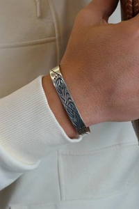 Tamamı El işçiliği Motif İşlemeli Gümüş Erkek Bileklik