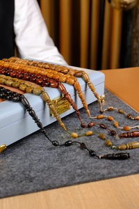 Üstad Yusuf Cevher Master 5'li Set İşlemeli İmame 