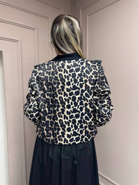 Ghisa 25YÖRHRK3096 Siyah Leopar Desenli Kısa Hırka