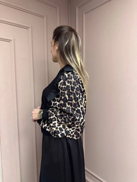 Ghisa 25YÖRHRK3096 Siyah Leopar Desenli Kısa Hırka
