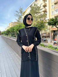 Ghisa 4KOBHRK3567 Siyah Triko Fırfırlı Hırka