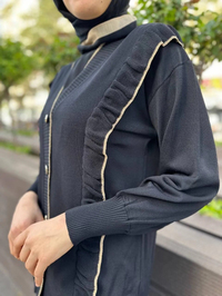 Ghisa 4KOBHRK3567 Siyah Triko Fırfırlı Hırka