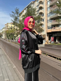 Ghisa 4YGSCKT3685 Siyah Taş Süslemeli Ceket
