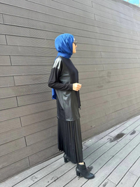 Heddy & Nurcan Çetin 24235 Siyah Deri Pilise Etekli Takım