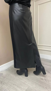 Hukka Design 030016 Siyah Arkası Deri Etek