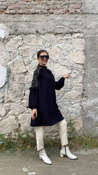 İnvee 6798 Siyah Omuzları Dantelli Fırfırlı Tunik