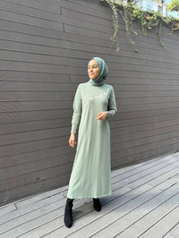 İnvee 6848 Küfrengi Güldalı Triko Elbise