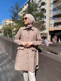 İnvee 6879 Bej Çıtçıtlı Kapitone Ceket