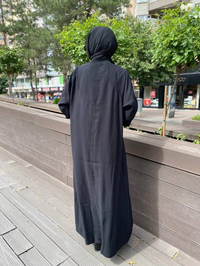 İnvee 6897 Siyah Düğmeli Kap