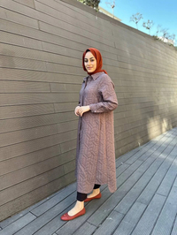İnvee 6914 Vizon Büyük Şekilli Kapitone Kap