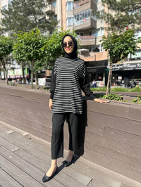 İnvee 6952 Siyah Çizgili Penye Tunik