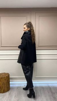 Missemramiss K3676 Siyah Deri Garni Kaşe Kap