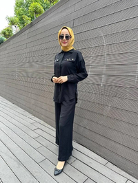Missemramiss T4488 Siyah Taş Aksesuarlı Keten Takım