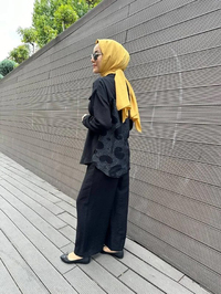 Missemramiss T4488 Siyah Taş Aksesuarlı Keten Takım