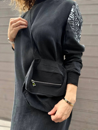 Misswhence 33010 Siyah Çanta Detaylı İpek Tunik