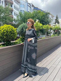 Noi 53257 Siyah Saten Kumaş Desenli Elbise