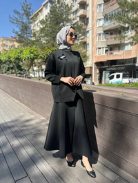 Noi 64310 Siyah Scuba Yakası İşlemeli Etekli Takım