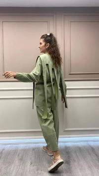 QOOQ 23FW221 Haki Medusa Takım