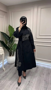 Trenç 3738 Siyah Gül Desenli Trençkot