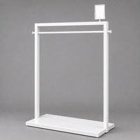 AYARLANABİLİR ORTA STAND