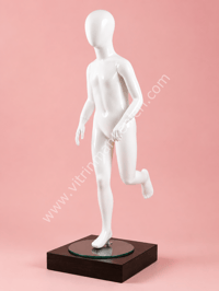 ÇOCUK VİTRİN BOY MANKEN