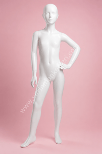 ÇOCUK VİTRİN BOY MANKEN