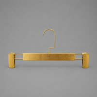 Etek Pantolon Askısı Siyah/Gold/Krom
