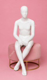 OTURAN ÇOCUK VİTRİN BOY MANKEN