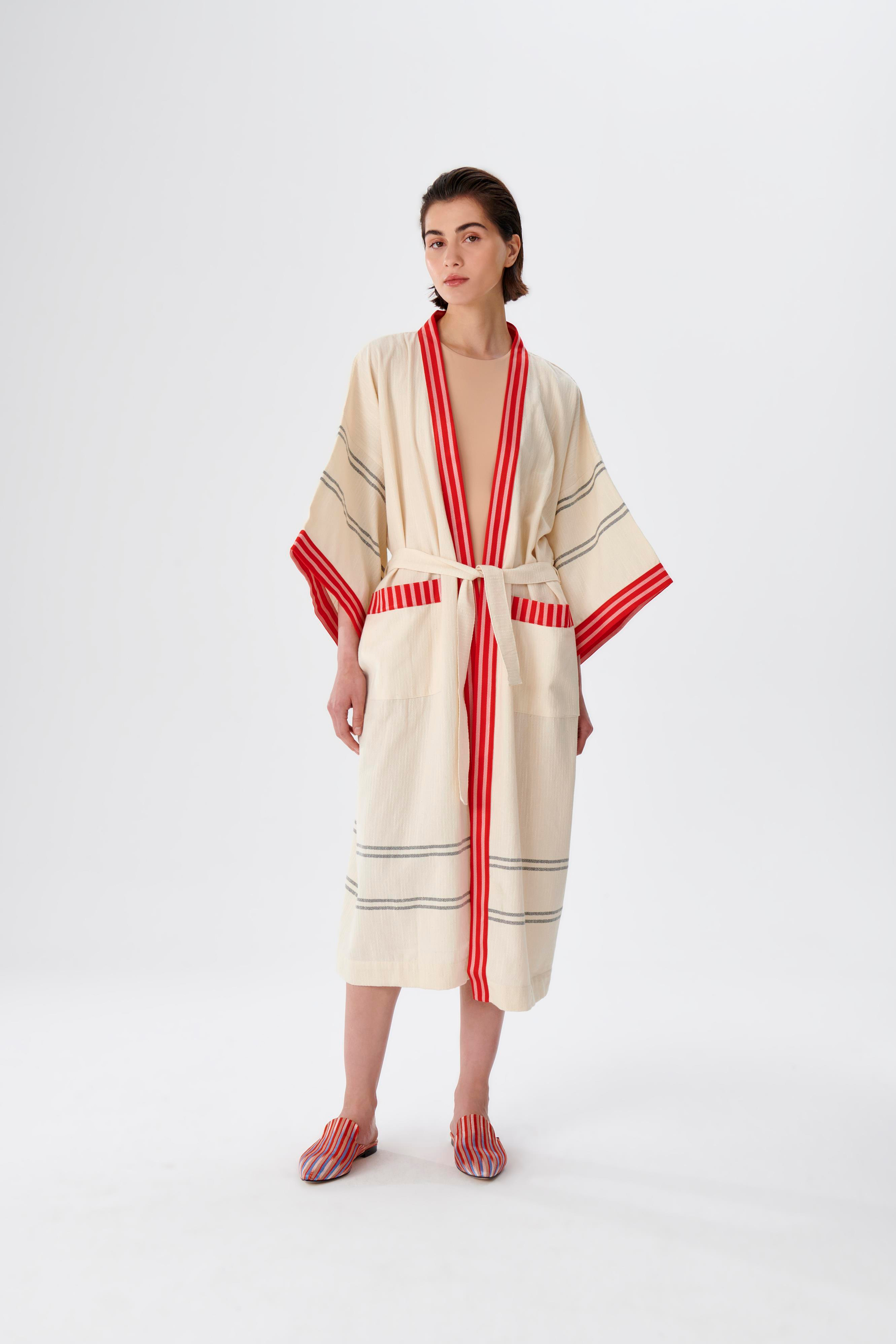 KutniaUzun Peştemal Kimono