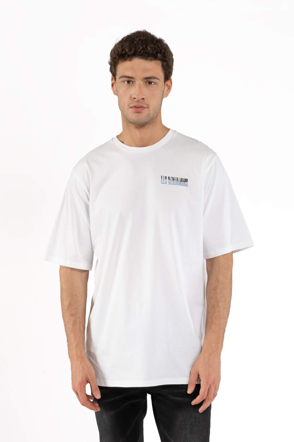 Les BenjaminsArkası Desenli Beyaz Oversize T-shirt