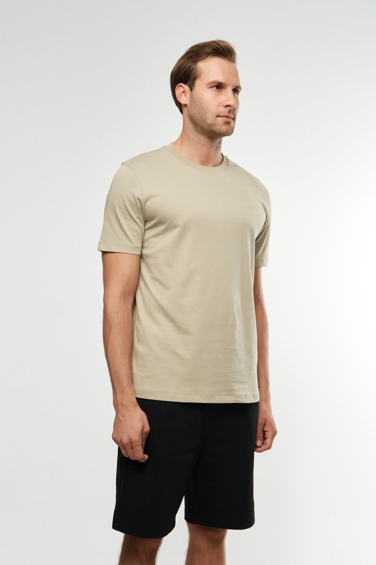 BossBej Bisiklet Yaka Basic T-shirt