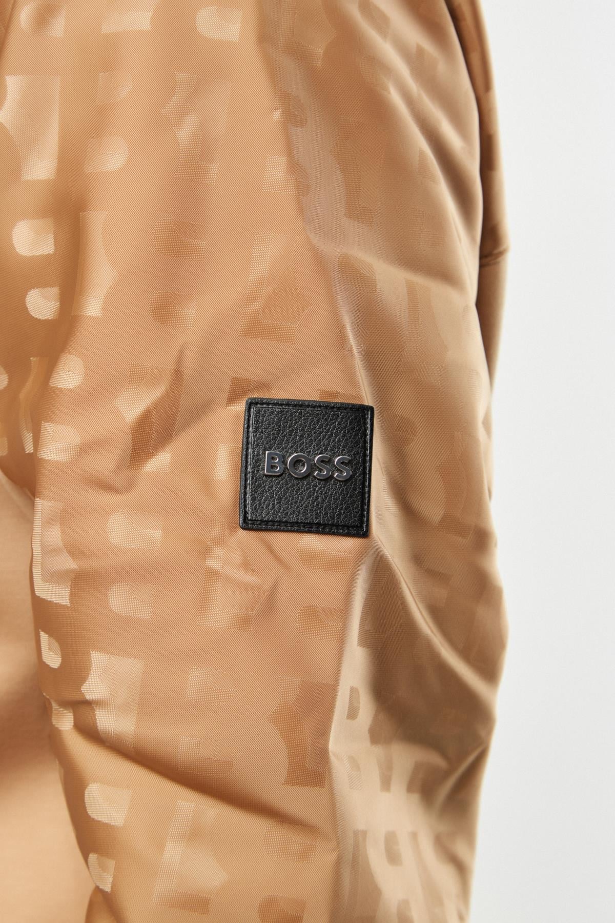 BossBej Monogram Detay Fermuarlı Sweatshirt