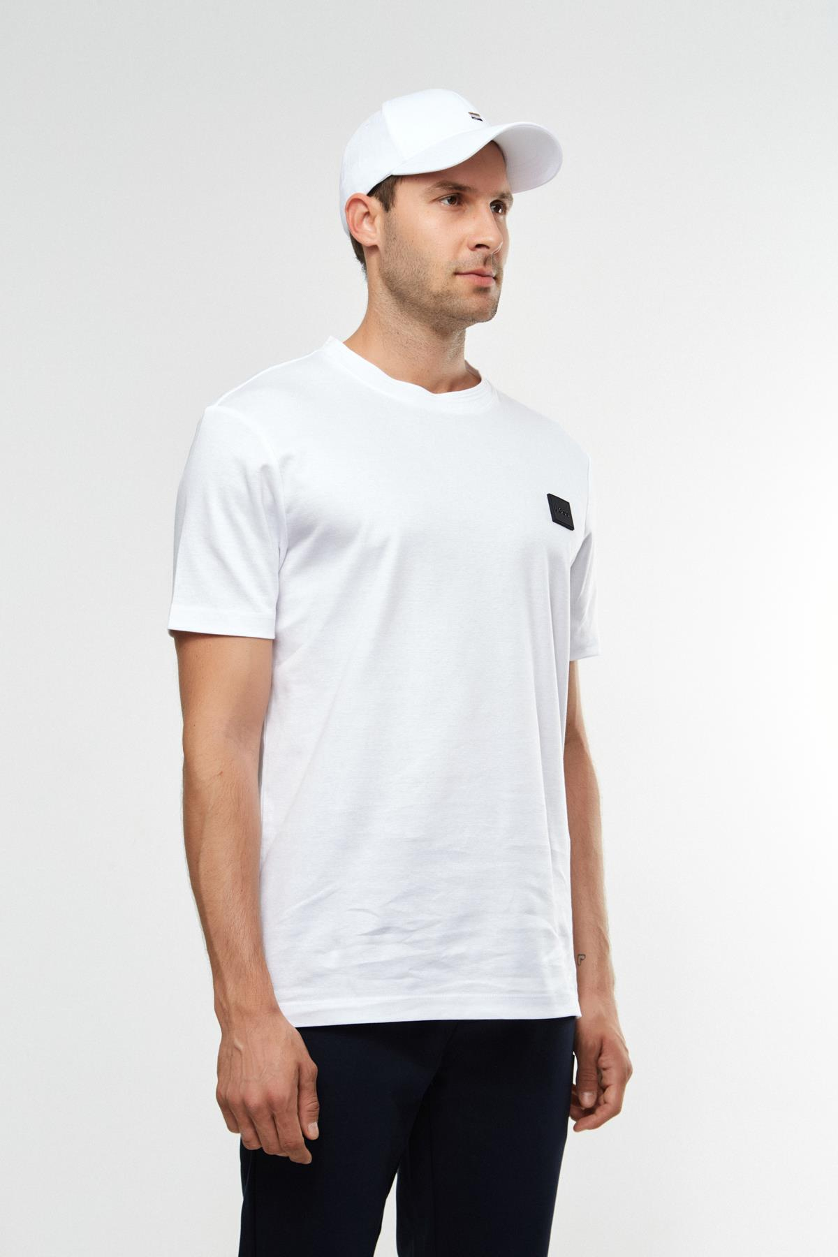 BossLogo Detaylı Beyaz T-shirt