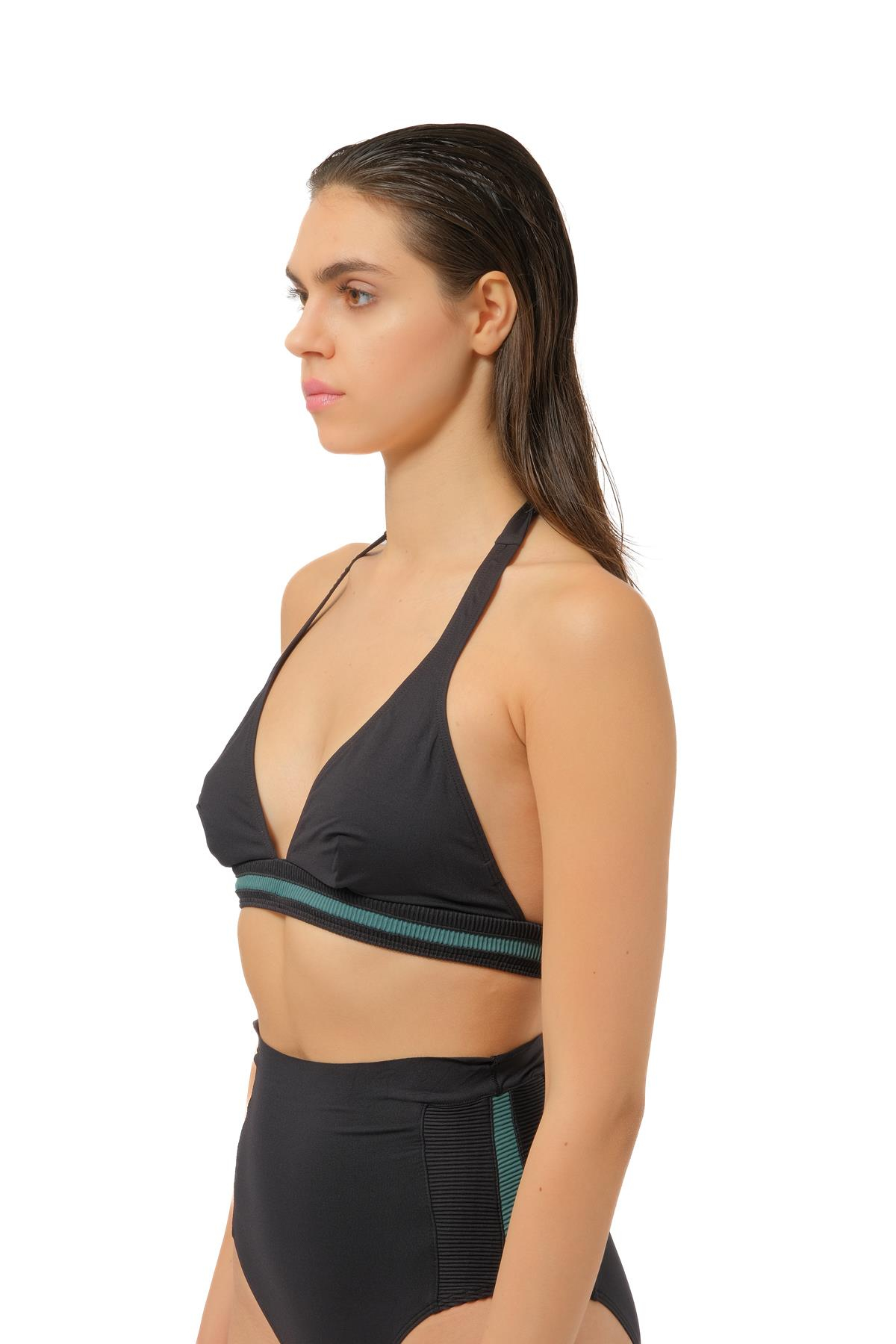 DnudSiyah Üçgen Bikini Üstü