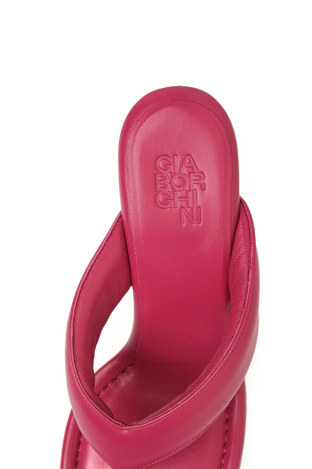 Gia BorghiniPembe Parmak Arası Amorf Topuklu Terlik