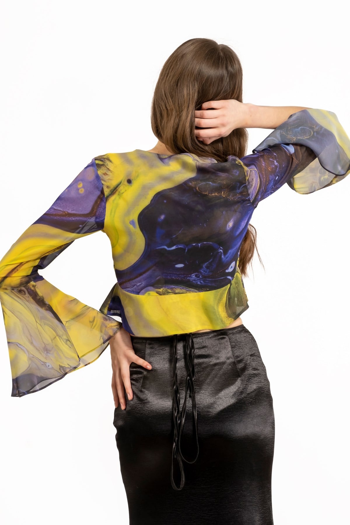 In The Mood For Loveİspanyol Kol Desenli Crop Bluz
