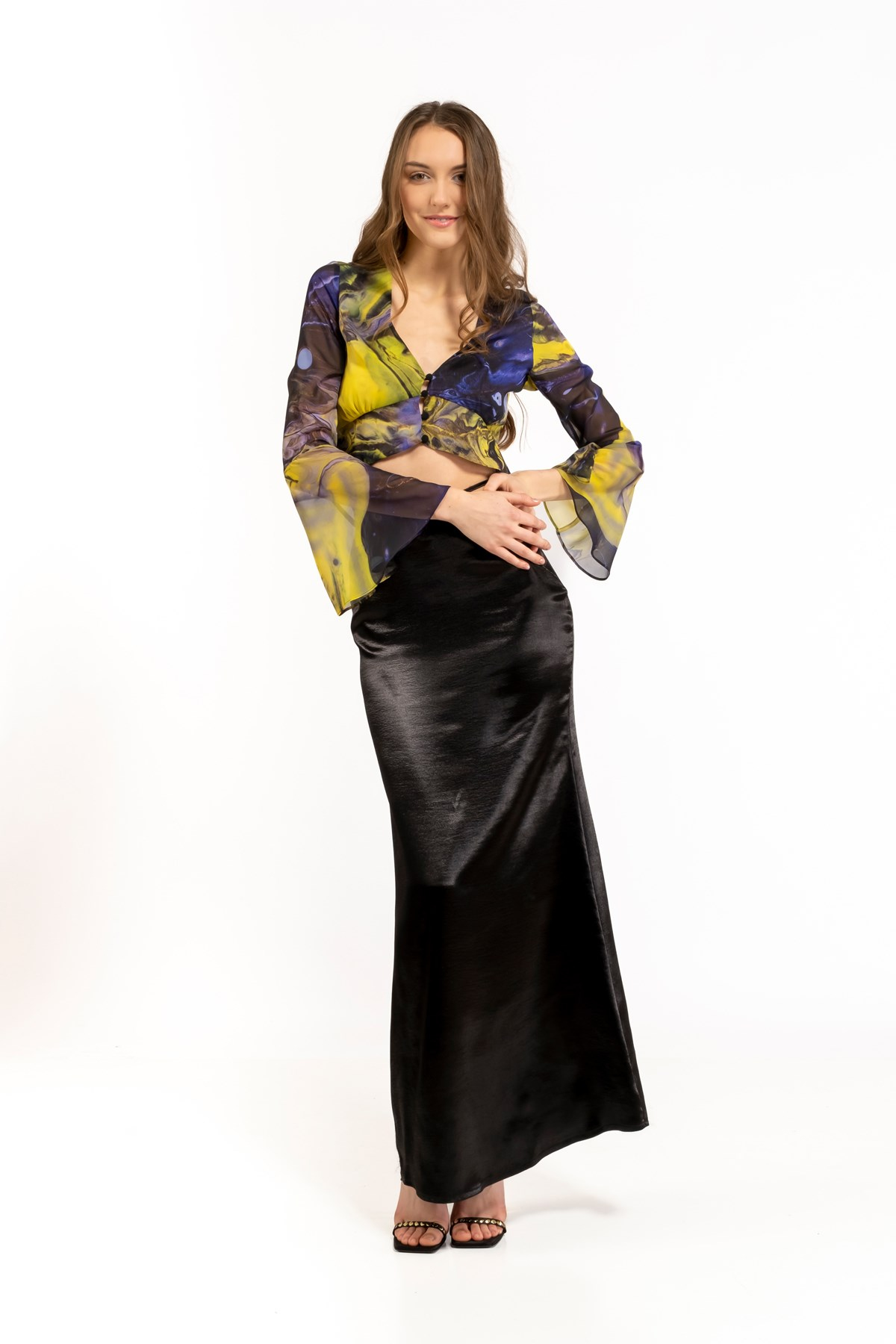 In The Mood For Loveİspanyol Kol Desenli Crop Bluz