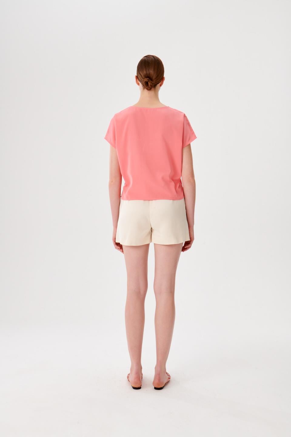 KutniaNar Çiçeği Basic T-shirt